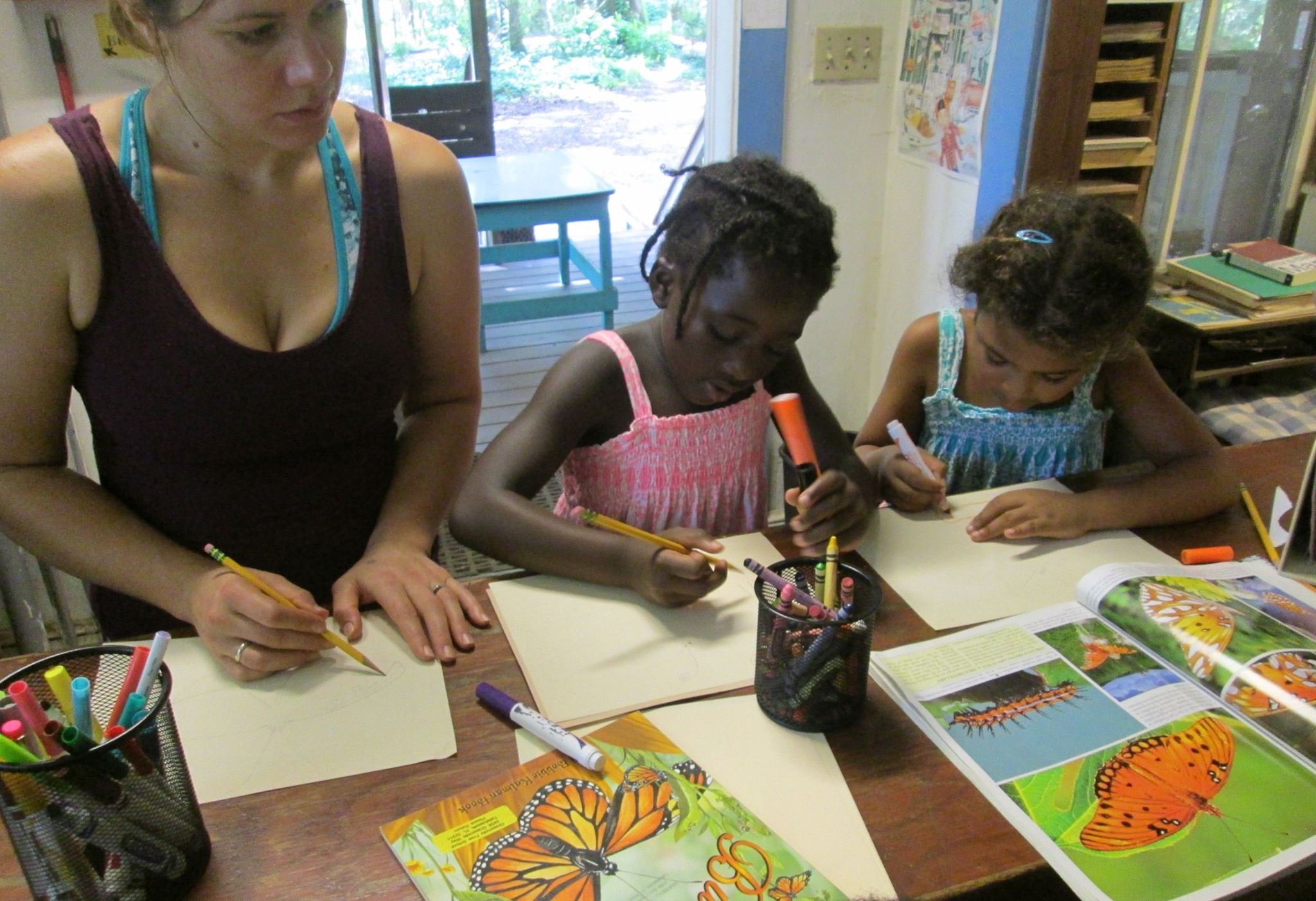 Building literacy through storytelling and the arts – Grassroots School